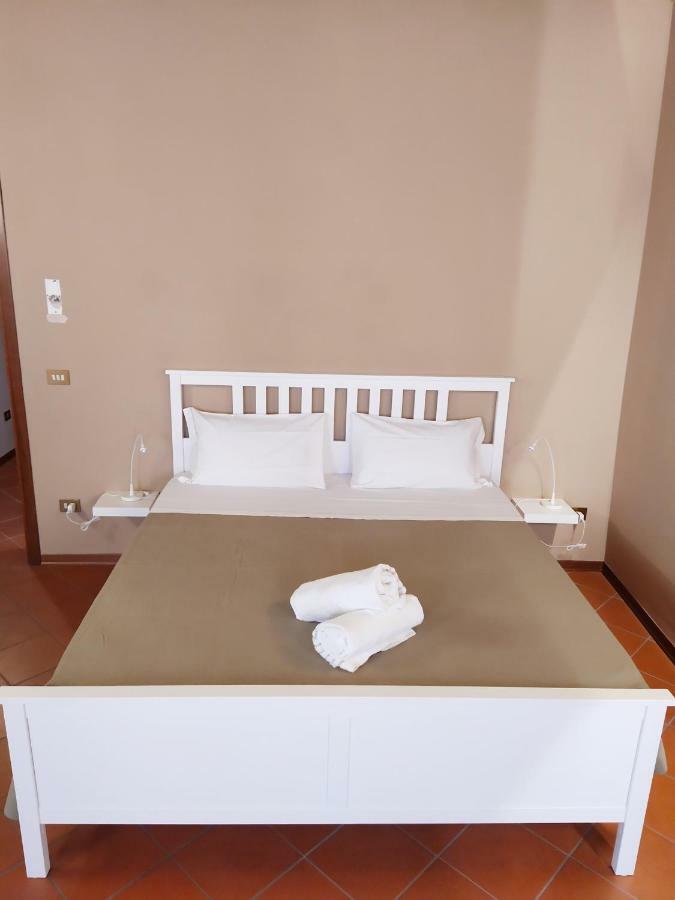 Hotel Carducci 49 Mantua Zewnętrze zdjęcie