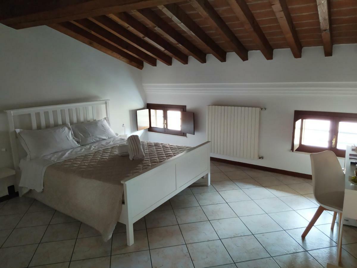 Hotel Carducci 49 Mantua Zewnętrze zdjęcie