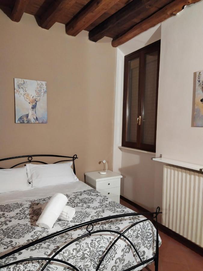 Hotel Carducci 49 Mantua Zewnętrze zdjęcie